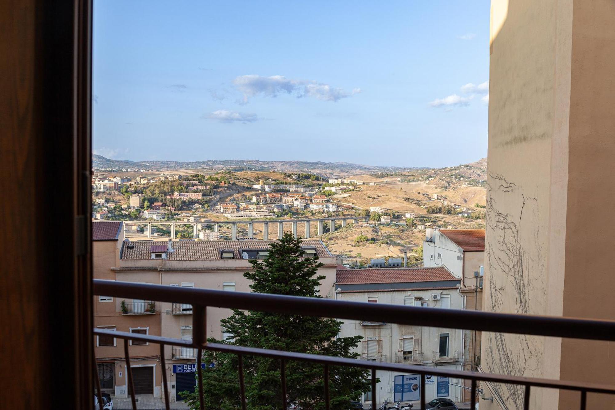Domus Noem - Locazione Turistica Hotel Agrigento Exterior foto